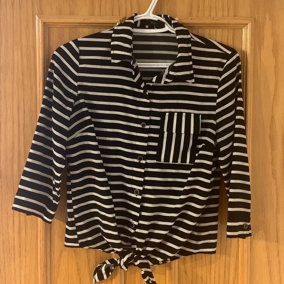 Striped button up shirt - Picture 1 of 1